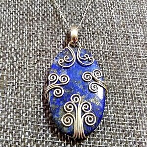 SODALITE PENDANT STERLING 18" CHAIN. HEAVIER *SNAKE* CHAIN SENT, *NOT PICTURED*.